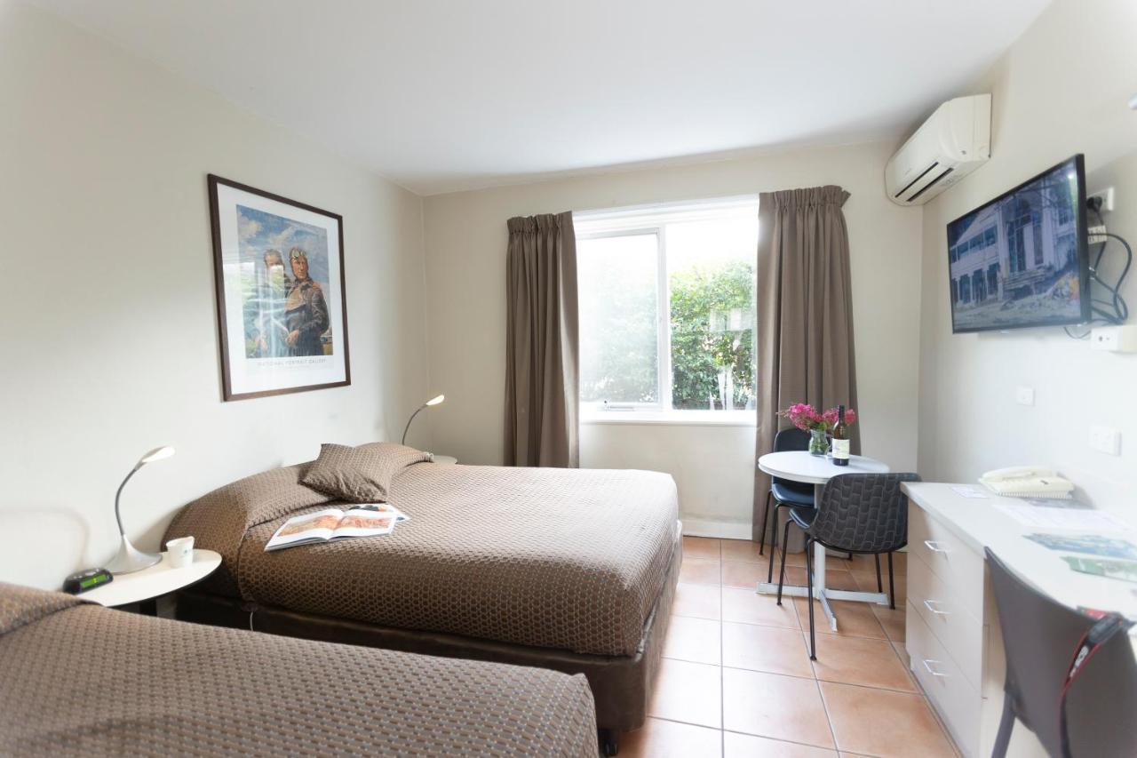 Forrest Hotel & Apartments Canberra Exterior foto