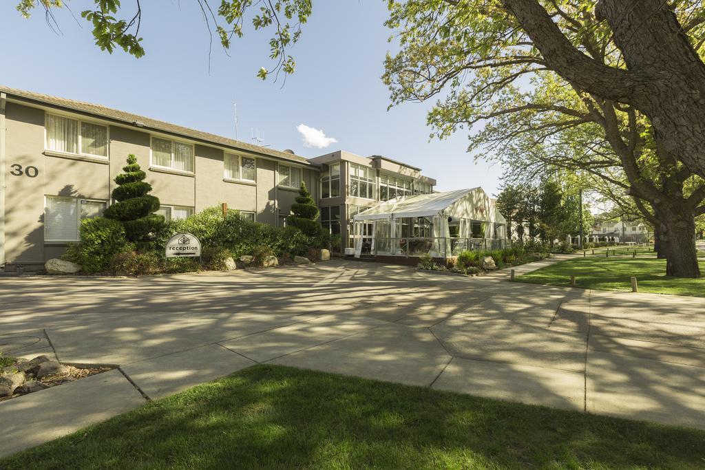 Forrest Hotel & Apartments Canberra Exterior foto